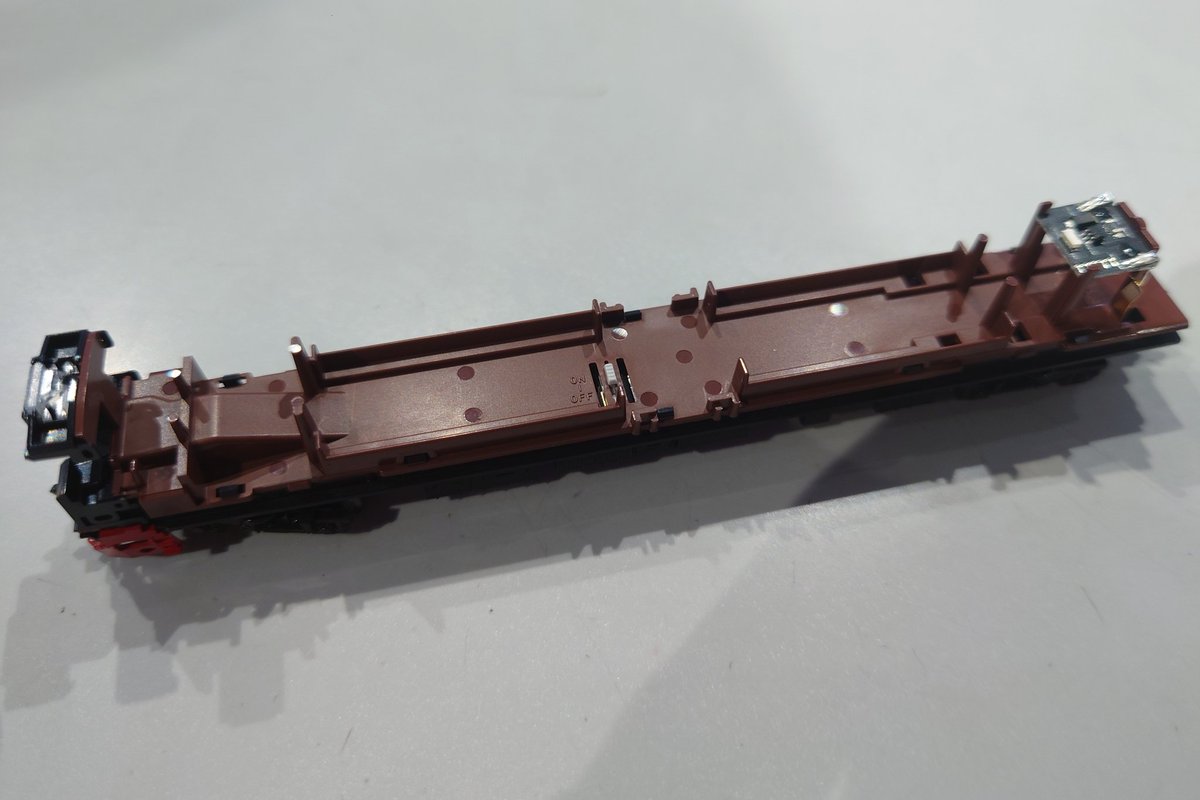 製品入荷のご案内】 ・209系500番台 京葉線色【特別企画品】 ・813系