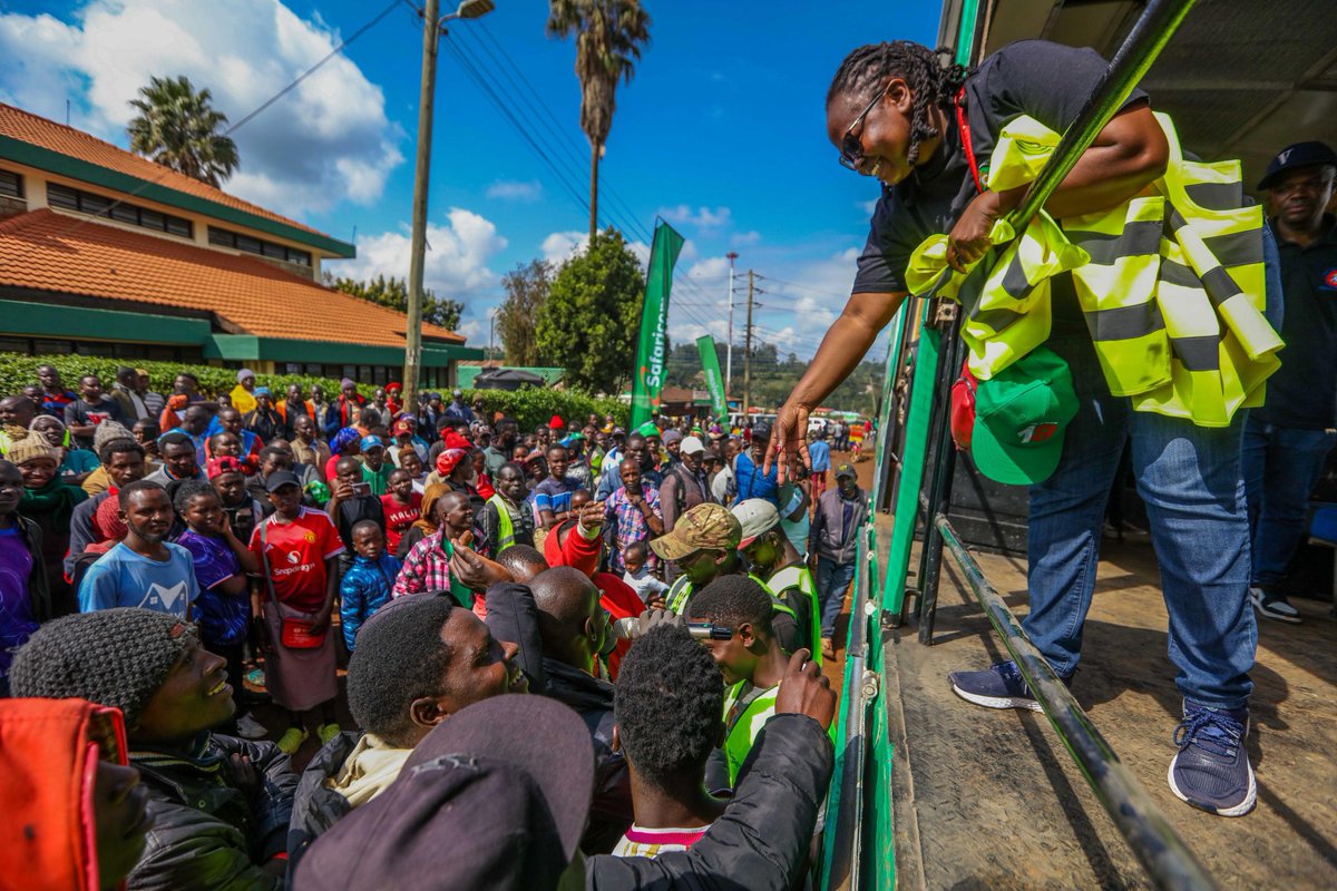 Discover Ziidi MMF, Fuliza ya Biashara, and Pochi la Biashara at the M-PESA Sokoni Tour. 

These tools are helping Rift Valley businesses grow in Kenya’s digital economy! #MPESASokoni