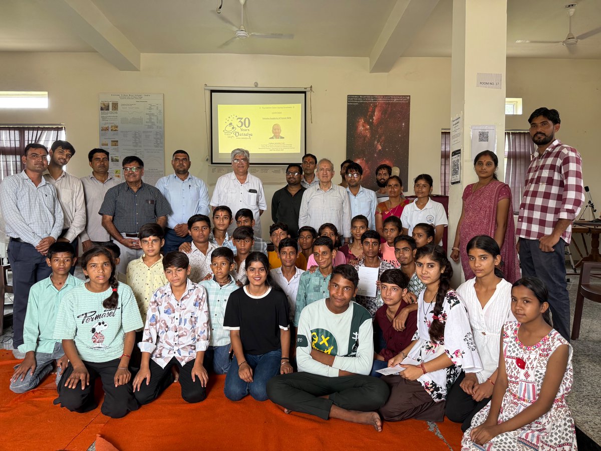 Jain_Physics's tweet image. A magical day @vatsalyajaipur  with @HiteshG23 , @Kartikey_Jaipur , @YKVijay1953 and many other wonderful folks. Groundbreaking  of their new Science Centre.