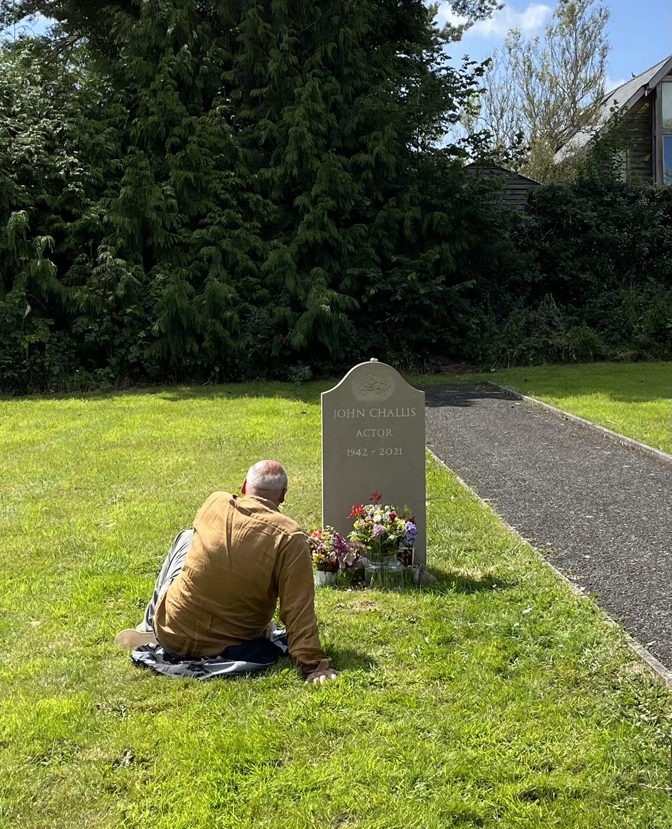 Carol Challis tweet media