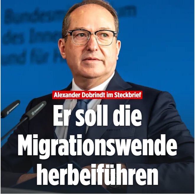 Seitdem dieser Typ Verkehrsminister war, hat unsere Pforte eine 10 Millionen Euro teure Mautstation.

Warum ihr nie bezahlen müsst, wenn ihr durchfahrt fragt ihr?
Ich weiß nicht?

Fragt mal ihn und Andres Scheuer.