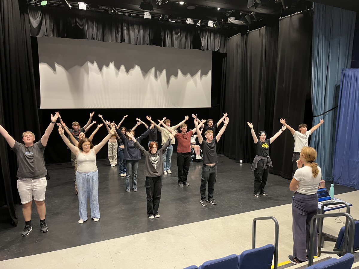 🎭 In just over a WEEK, our amazing Young Company will be heading to <a href="/edfringe/">Edinburgh Festival Fringe</a> with their magical children’s show Aladdin!

🎟️ Can’t make it to Edinburgh? Don’t worry — Aladdin will also be hitting the stage at <a href="/thebonington/">Bonington Theatre & Cinema</a> from 21–23 December!

More details coming soon… 👀