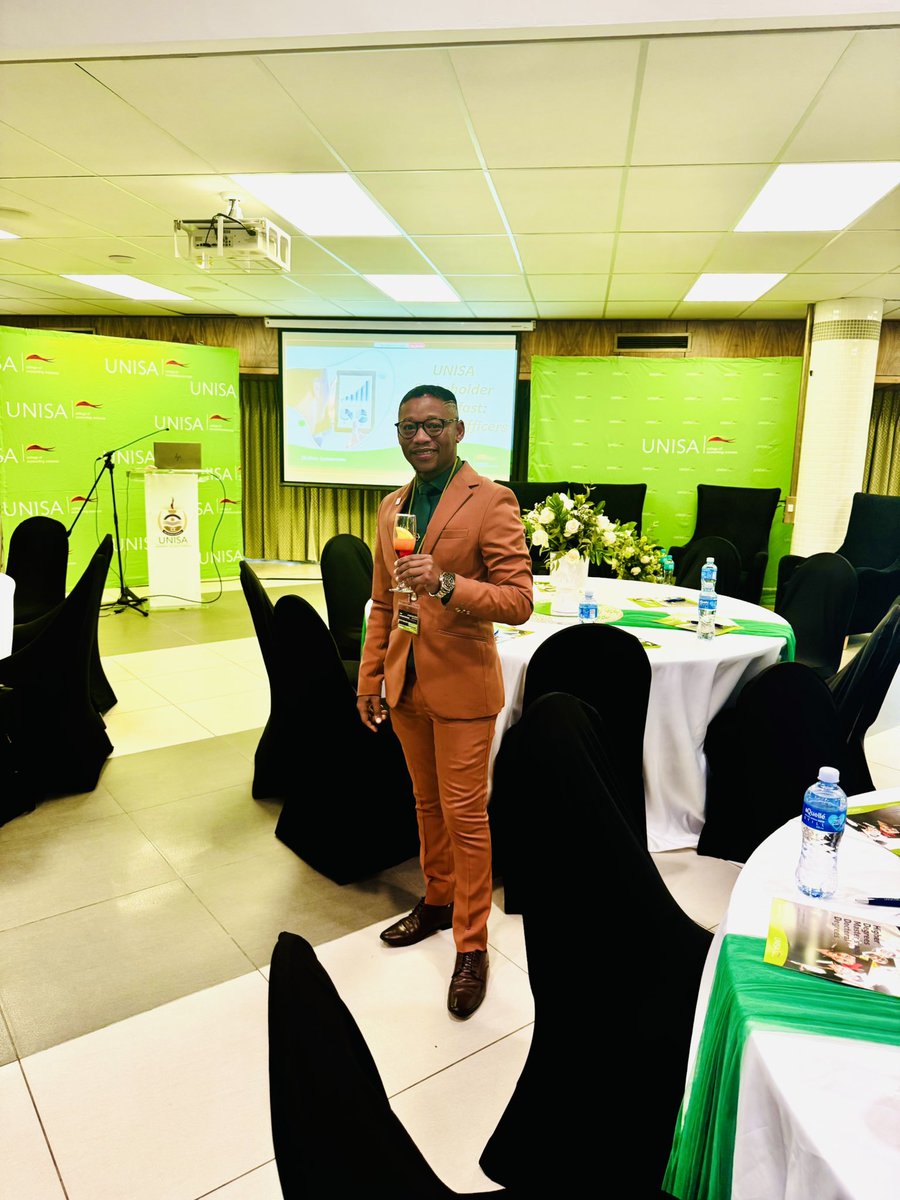 DrCamModisane's tweet image. We are hosting SAICA accredited training offices today for a breakfast meeting with our stakeholders! These are the firms that employ our accounting students at Unisa. #SAICA #auditfirms #trainingofficers #breakfastmeeting