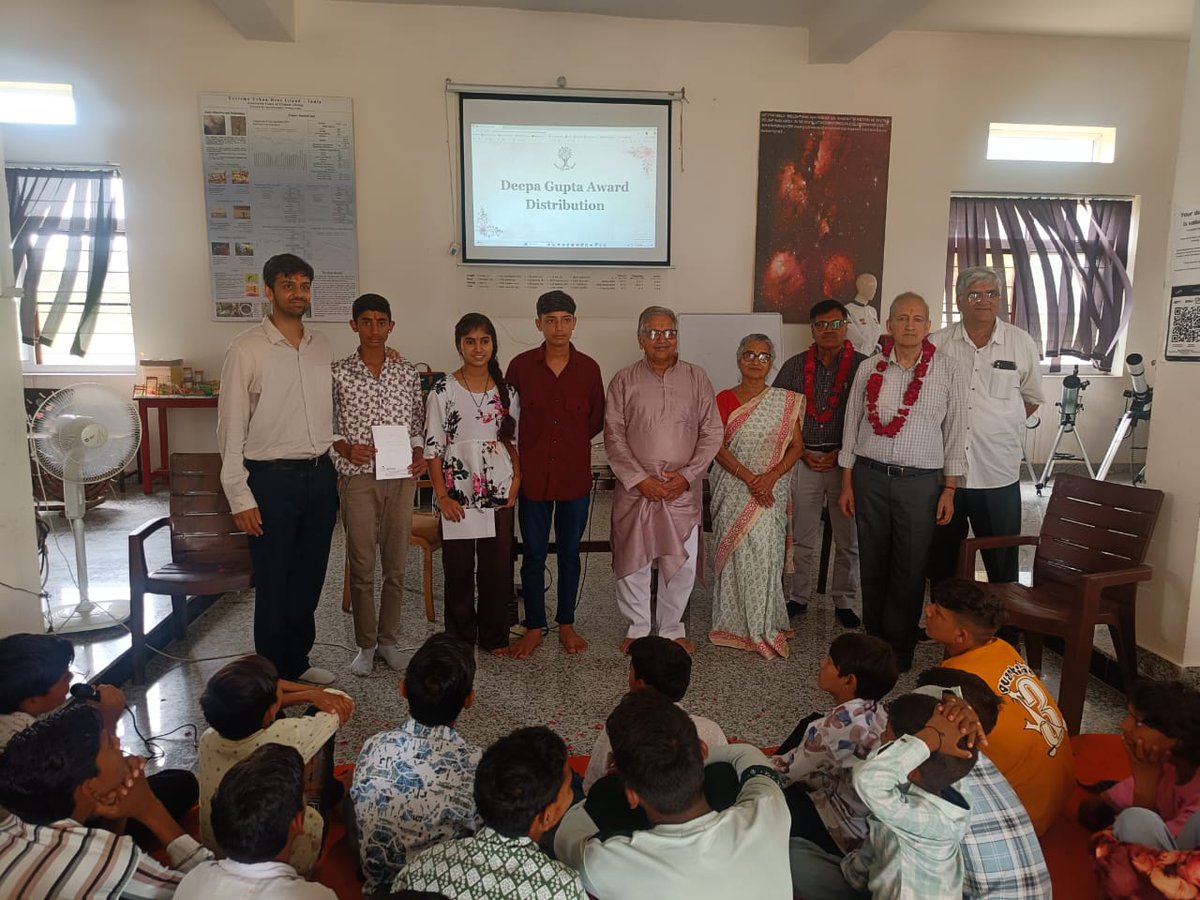 Jain_Physics's tweet image. A magical day @vatsalyajaipur  with @HiteshG23 , @Kartikey_Jaipur , @YKVijay1953 and many other wonderful folks. Groundbreaking  of their new Science Centre.