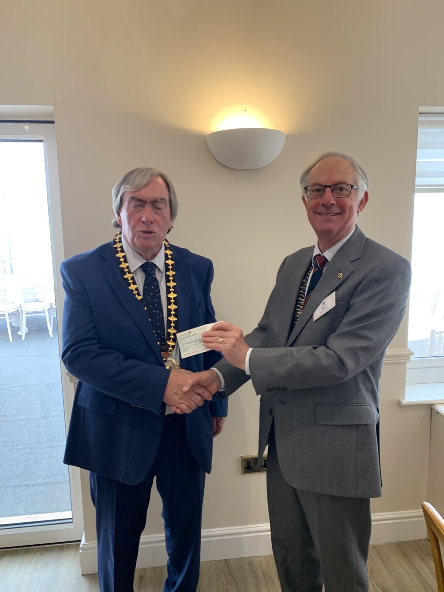 I very much enjoyed my visit the Probus Club of Basingstoke on Tuesday and to meet the club president, the 30 members and their guest speaker. I was also very pleased to accept a cheque towards my charity appeal from the club.
