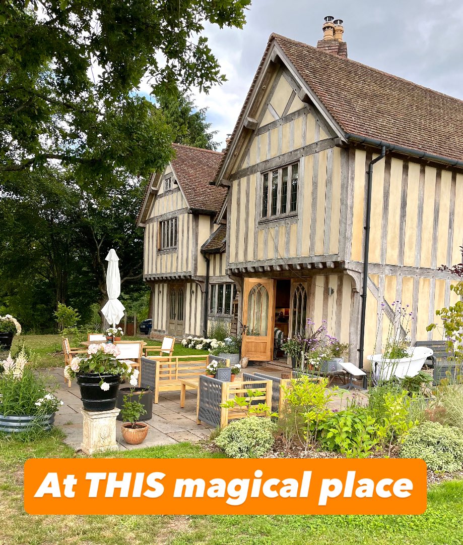 wurdsmyth's tweet image. Imagine a day of writing and inspiration in a magical house surrounded by countryside…
Join me for my #WriteFoxy Writing Day at The Timber House on Saturday 20th September!
Places are very limited so book early and get £5 off the ticket price!
eventbrite.co.uk/e/writefoxy-at…