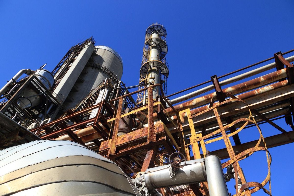 🔬📈 ¿Sabías que el Doble Grado en Ingeniería Química y ADE te permite:
✅ Diseñar procesos industriales
✅ Tomar decisiones financieras
✅ Liderar equipos multidisciplinares
¡Una combinación ganadora!
#STEM #Business #Liderazgo #Ingeniería