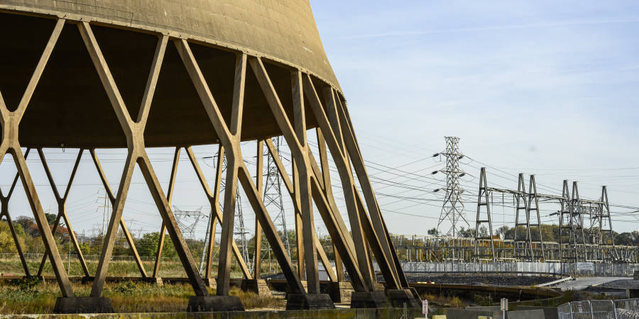 WSJSustainBiz's tweet image. Deregulation, the unsung economic booster; executive order forms new clouds over renewable energy; shoppers slowly turning away from plastic packaging—in the latest WSJ Sustainable Business newsletter.
createsend.com/t/d-FF1B918A8C…