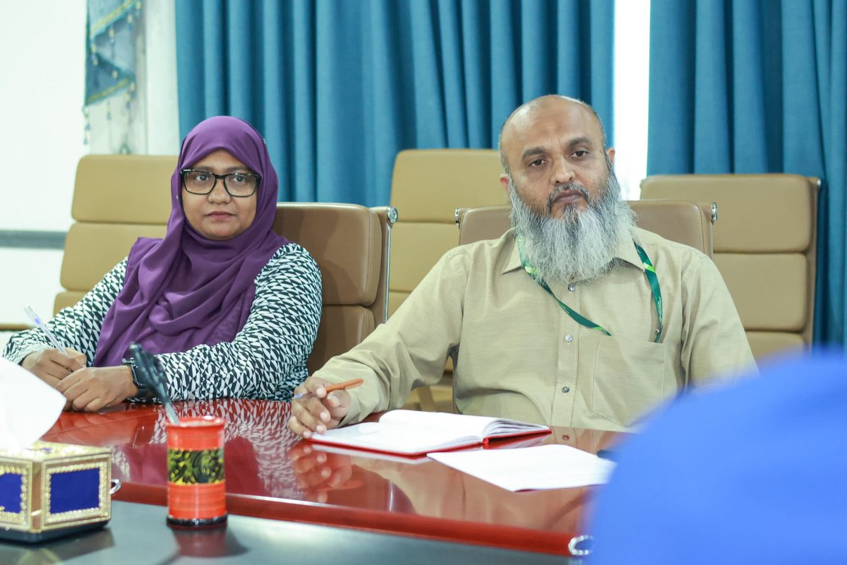 Officials from MOH and <a href="/igmhmv/">IGMH</a> met with the Consul General of the Russian Federation in Malé to discuss Russia’s invitation for Maldivian medical specialists to participate in a scientific-practical training seminar in Moscow, including an offsite visit.
