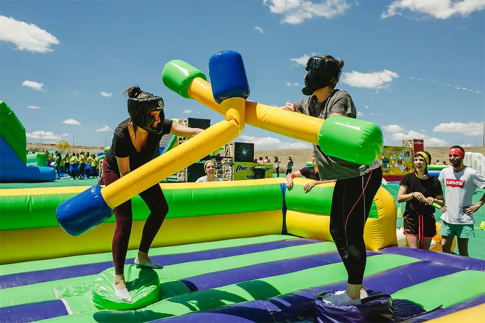 daventuras's tweet photo. 🎉 ¡Risas aseguradas y adrenalina a tope!
¿Te atreves con las pruebas más locas tipo 'Humor Amarillo'?
💪😂 Reúne a tus amigos y vive una aventura inolvidable:
👉 https://t.co/hjX7qsWDST #HumorAmarillo #PlanesConAmigos #DiversiónTotal #TodoAventuras https://t.co/yEb6KRIipS