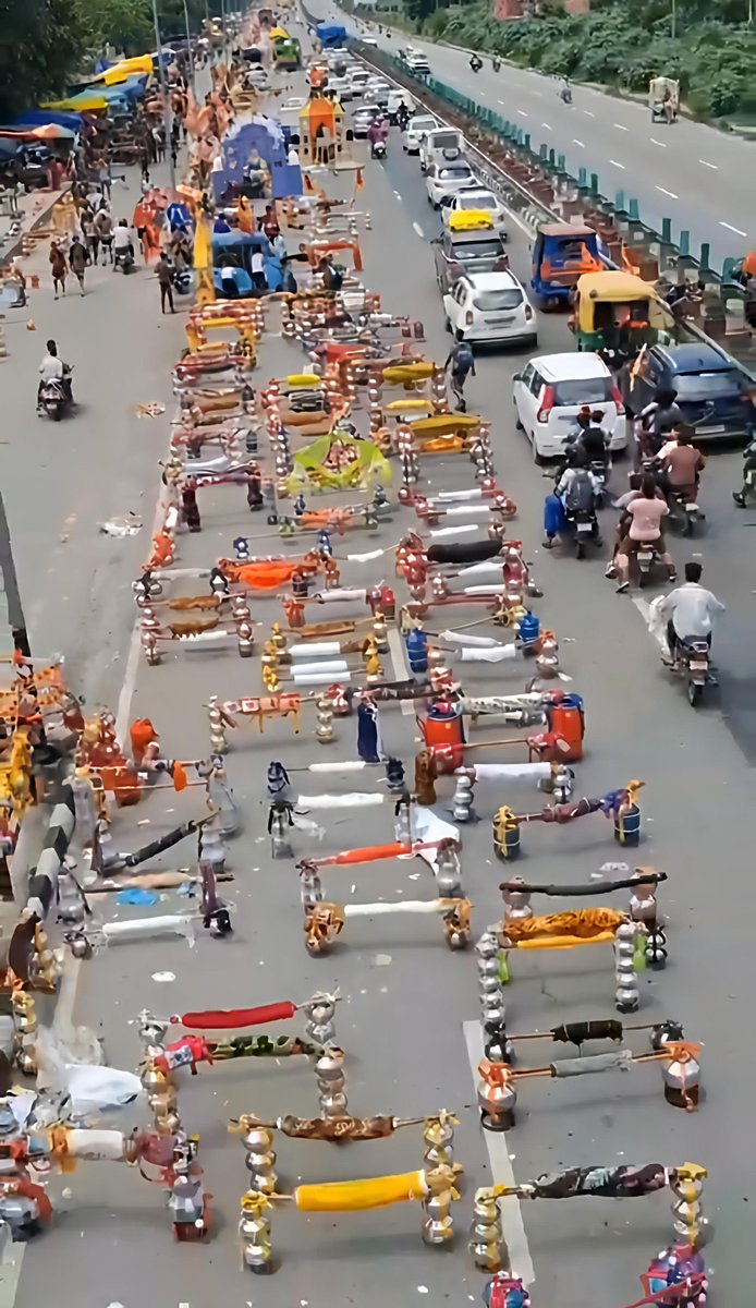 सरकार ने एक महीने के लिये कांवड़ियों को पट्टा कर दिया है
