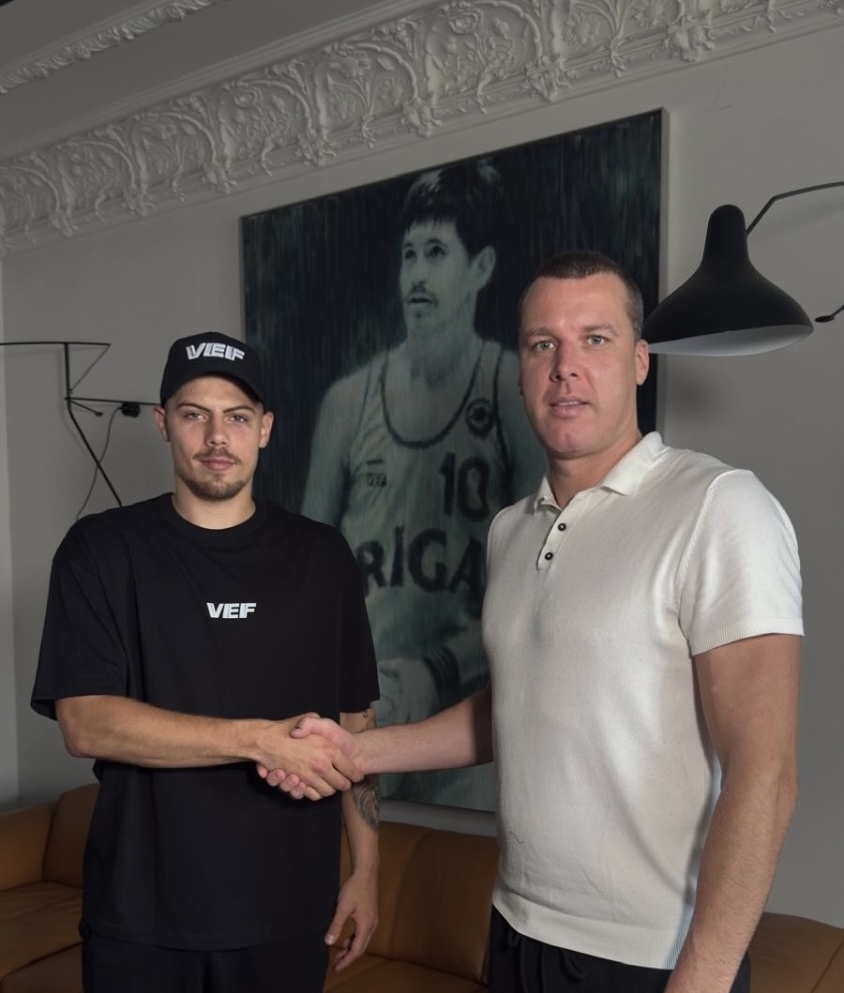 Divpadsmitkārtējās Latvijas čempionvienības “VEF Rīga” sastāvā nākamajā sezonā spēlēs 24 gadus vecais latviešu uzbrucējs Kristaps Ķilps. ⚫️⚪️🏀

Vairāk lasi šeit: vefriga.com/jaunumi/vef-ri…