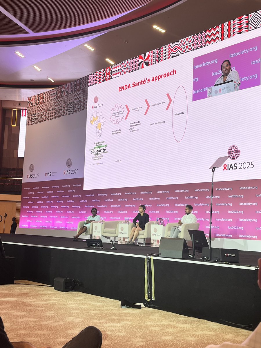 Interesting insights and context in  Innovative sexual and reproductive health programmes in difficult social and political contexts. 
Magda QUETA shared that prioritizing community priorities drives Innovation! #IAS2025 #IASKigali