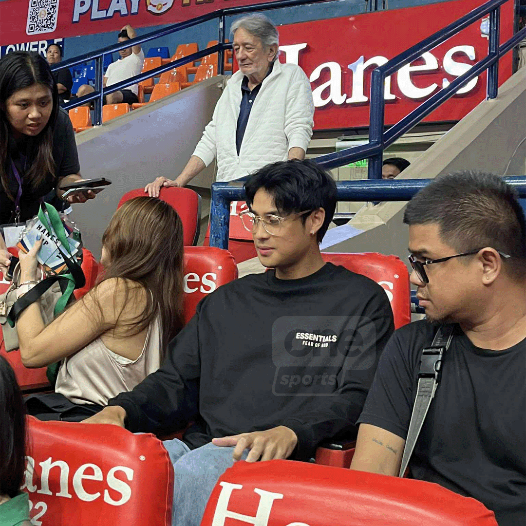 OneSportsPHL's tweet photo. TINUPAD ANG PROMISE 🥹

Donny Pangilinan arrives at the FilOil EcoOil Arena in San Juan City to watch and support the Nxled Chameleons in their 2025 PVL on Tour match against the Galeries Tower Highrisers. | via Aivan Episcope/One Sports

#PVL2025 #PVLonTour #TheHeartofVolleyball https://t.co/58quNVkIfi