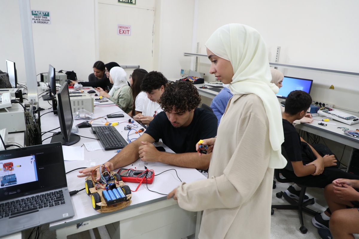 The RHU 2025 Summer Technocamp wrapped up after 2 weeks of hands-on robotics, web dev, AI tools, and creative challenges. From viral reels to outdoor fun, campers shined in tech and teamwork.
#RHU #RHUSummerTechnocamp #arduino #programming #webdev #Lebanon