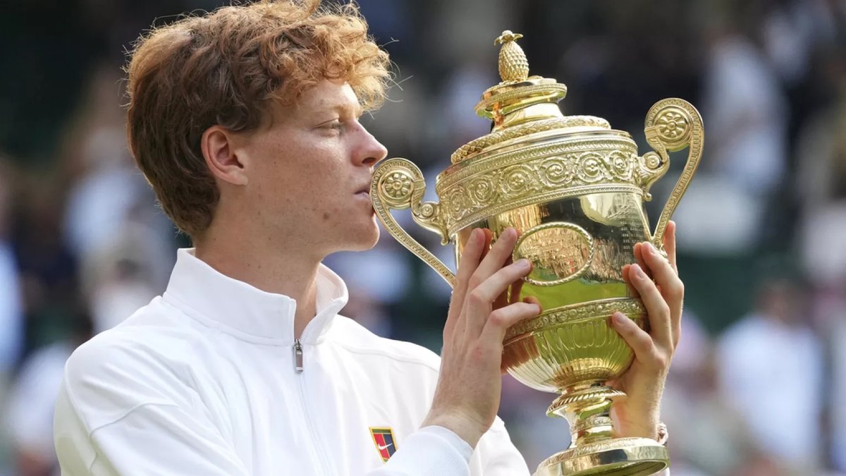 🎾🏆 Grande Jannik Sinner!
La tua vittoria a Wimbledon è un trionfo per l'Italia intera! Con talento, grinta e determinazione hai scritto una pagina storica per il nostro sport. Orgoglio italiano! 🇮🇹