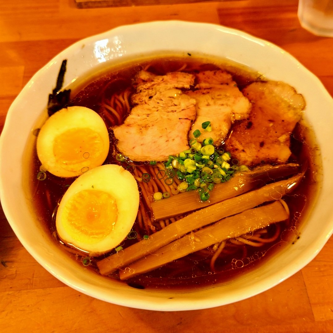 宮崎の中でも田舎のほうになる町でこのクオリティのラーメン食べられるのホントありがたい