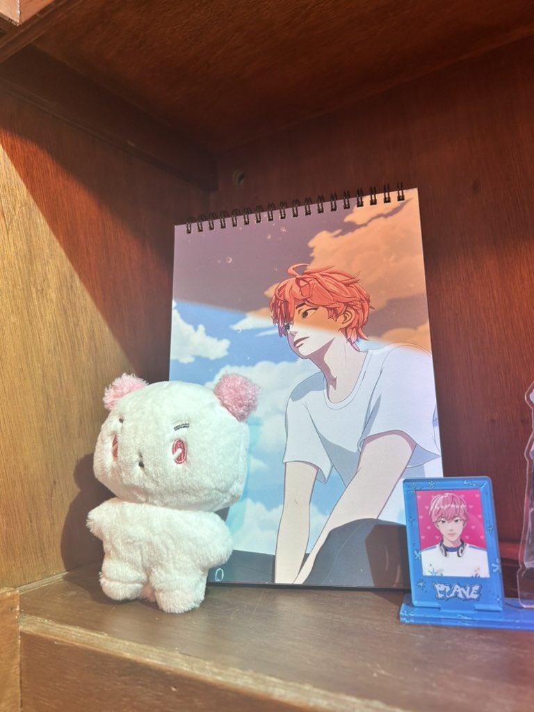 hobby_of_salmon's tweet image. 카페 안을 예쁘게 꾸며두셔서 보는 눈이 즐거웠습니다☺️ DP줄을 서다가 갑자기 제 순서부터 등신대가 추가되어 놀랐는데 우연히 들러본거라 다음 플리분께 양보해드렸습니다😂 행덕하세요 🫶💕 오늘의 주인공 밤비님 생일 축하드려요~ 🎉🐿️🩷
#밤람쥐의_농장이야기
#Squirrelby_0715
#플레이브 #밤비