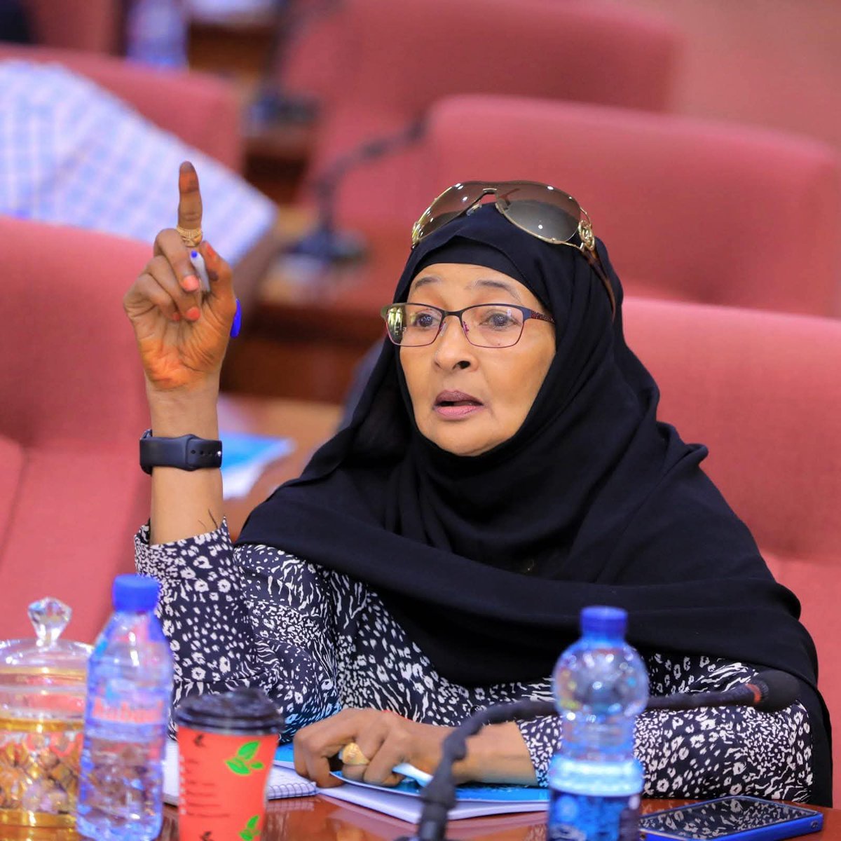amalrahnawin's tweet photo. Golaha Wakiillada Puntland ayaa maanta si weyn u ansixiyay in la xayuubiyo CabdiRashiid Yuusuf Jibriil, tallaabo fureysa waddo cusub oo midnimo iyo iskaashi wanaagsan loogu horumaro shirkii ka socday Laascaanood. ✨🤝
#Puntland #Midnimo #Iskaashi #ซ้อก้าด https://t.co/pmg4BrPbgH
