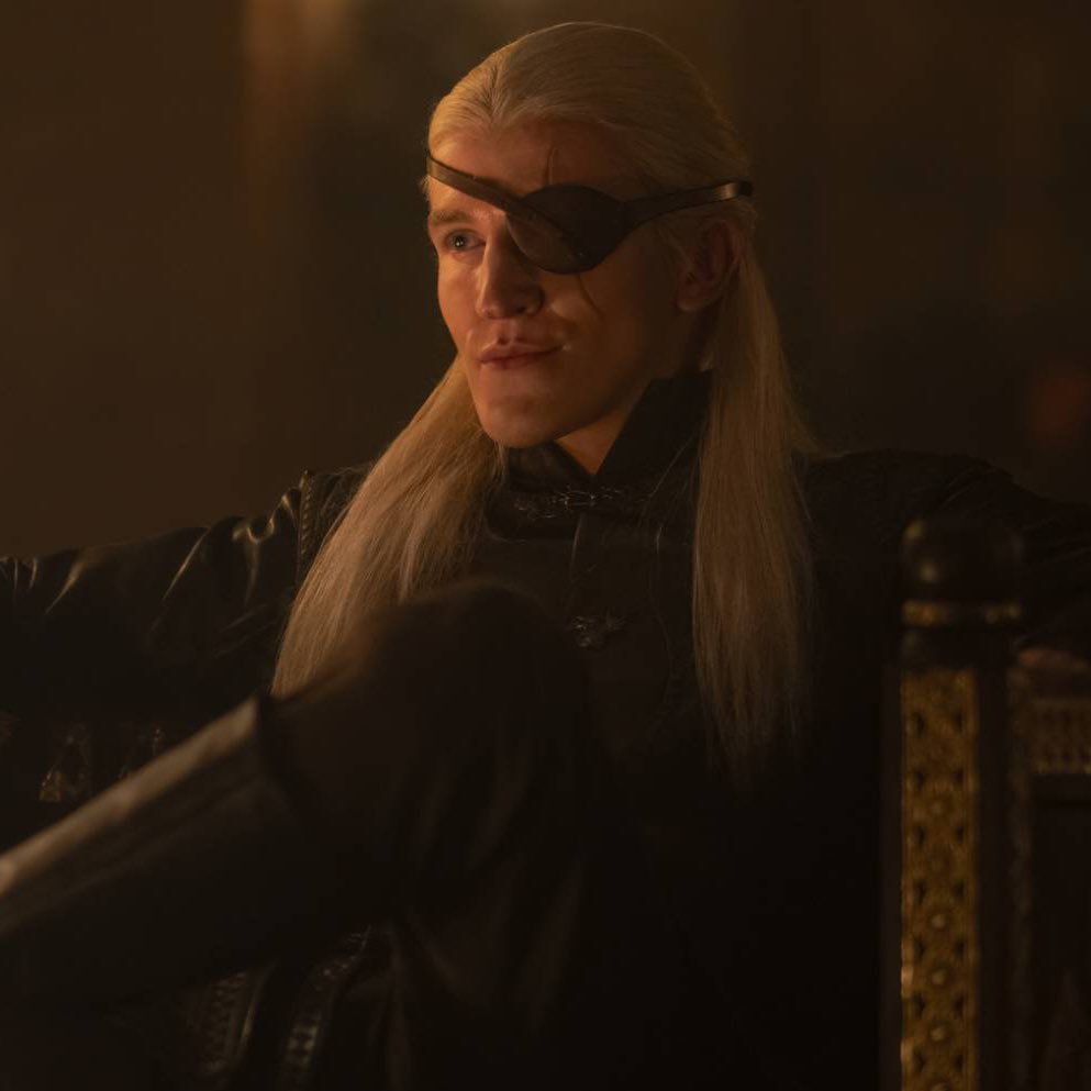 alicentmaxxing's tweet image. Alicent Hightower x Jacaerys Velaryon x Aemond Targaryen (alijacemond)