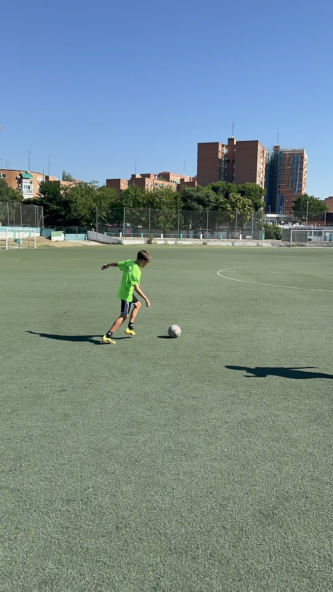 CAMPUS DE VERANO 2025 ☀️⚽️

#elbotti #campusdeverano #cenafetecnicacademy