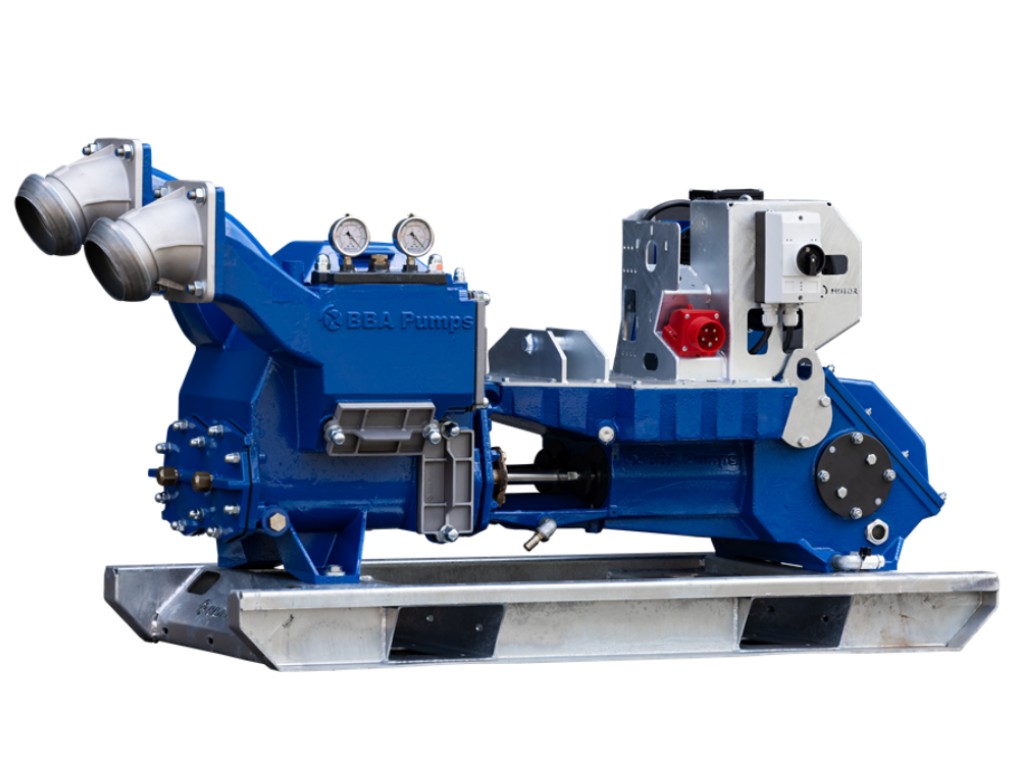 Ultra-lightweight #wellpointing pump - just 399 kg!
Moving a mobile pump in the field with a mini excavator? Now it's possible with the new electric PT100. Smart innovations &amp; lightweight materials have resulted in an ultra-low #pump weight of just 399 kg.
#wellpoint #groundwater