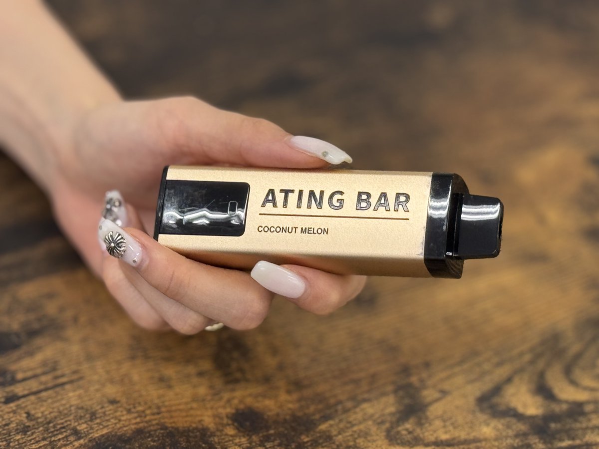 ATING BAR(エーティングバー)|スマートシーシャ (@atingbar_jp) on Twitter photo 今日も蒸し暑い一日でしたね💦 
体力も気力もじわっと消耗しがちな気候、お疲れさまでした🍵
そして、2025年の参議院選挙では期日前投票が過去最多に📩
一人ひとりの一票が、これからをつくる大切な力ですね✨
ゆっくり休んで、また明日も元気にいきましょう😊
#企業公式がお疲れ様を言い合う 今日も蒸し暑い一日でしたね💦 
体力も気力もじわっと消耗しがちな気候、お疲れさまでした🍵
そして、2025年の参議院選挙では期日前投票が過去最多に📩
一人ひとりの一票が、これからをつくる大切な力ですね✨
ゆっくり休んで、また明日も元気にいきましょう😊
#企業公式がお疲れ様を言い合う