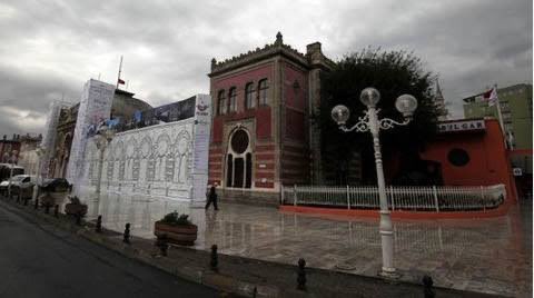 2011 de restorasyon perdeleri asılan İstanbul Gar için;
“İstanbul'un batıya açılan kapılarından Sirkeci Garı, tarihinin en büyük restorasyonu için hazırlanıyor” haberini resmi haber ajansı paylaşılmıştı. 
Restorasyonun başlaması için neden 14 yıl beklendi
aa.com.tr/tr/kultur-sana…