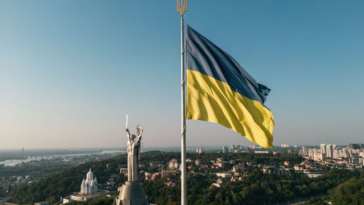 COUPSURE's tweet image. Happy Ukrainian Statehood Day! 

Слава Україні!