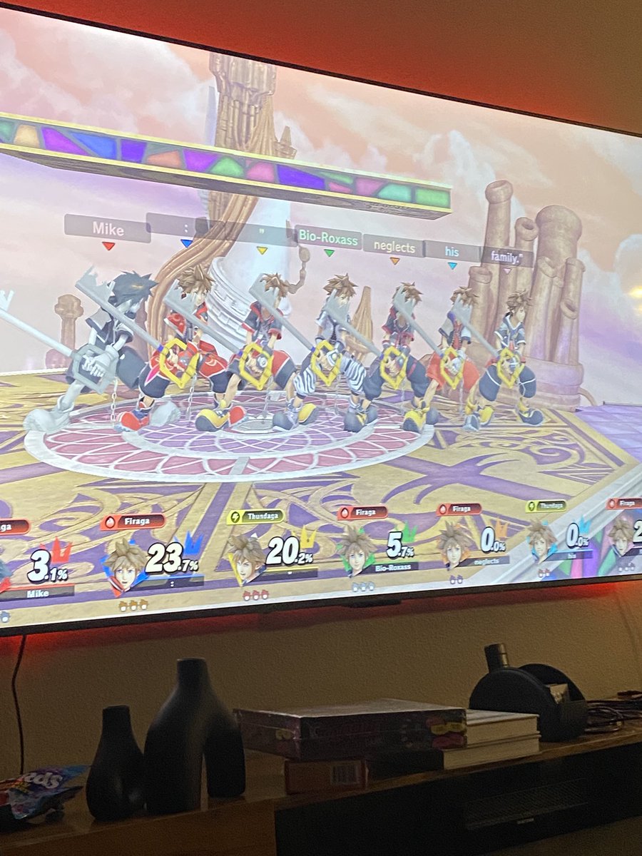 Bio-Roxas tweet media