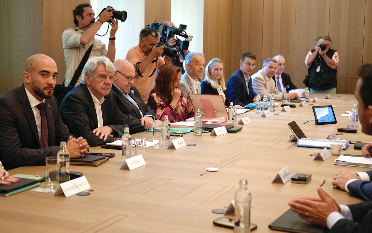 Lors de la dernière entrevue entre le <a href="/gouv_lu/">GouvernementLU</a> et les partenaires sociaux, aucun accord n'a été trouvé. Des progrès ont toutefois été réalisés sur certains points clés. (Photos ©: RTL/Min. d'État)👉cgfp.lu/actualites/202…