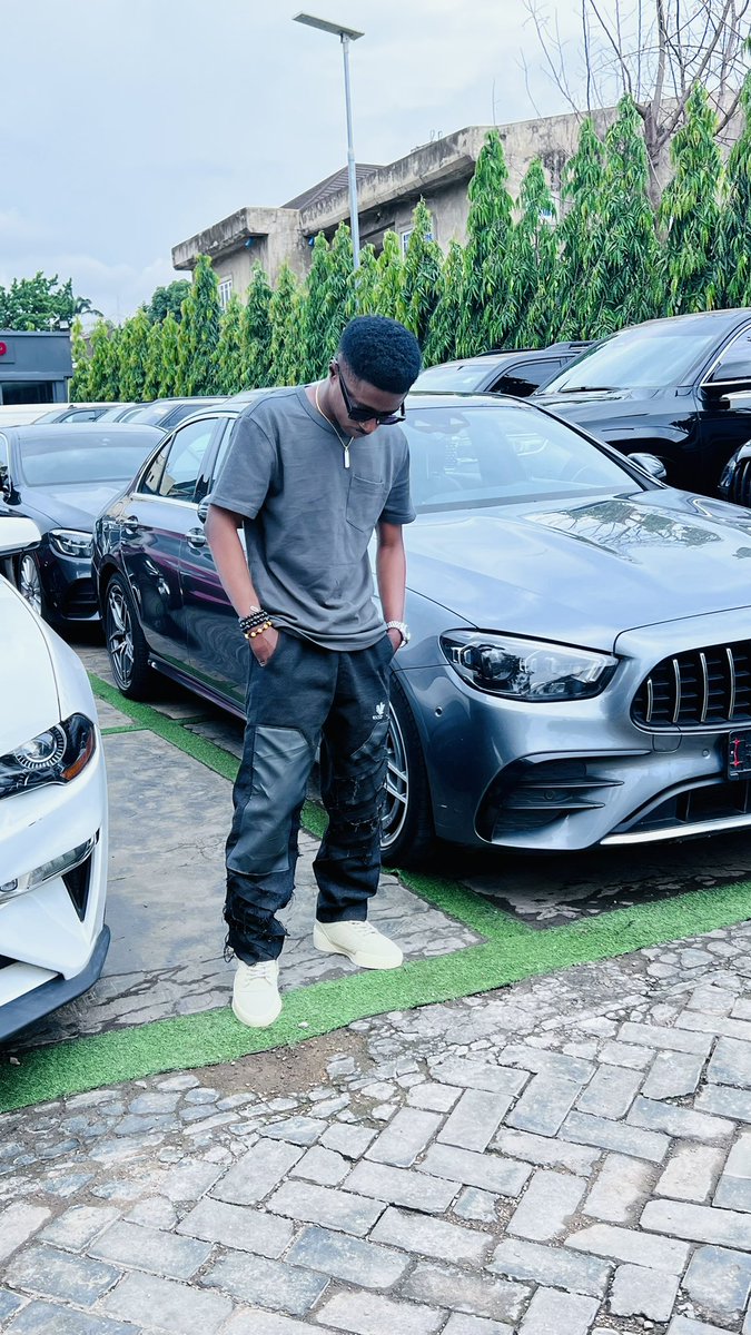 Kaduna to London 🇬🇧 (@godfreygad) on Twitter photo New music this Friday 18th July 🔥🔥 Godfrey Gad x Pst. Oche x Sound of Salem🥶 Goodness II 🔔 New music this Friday 18th July 🔥🔥 Godfrey Gad x Pst. Oche x Sound of Salem🥶 Goodness II 🔔