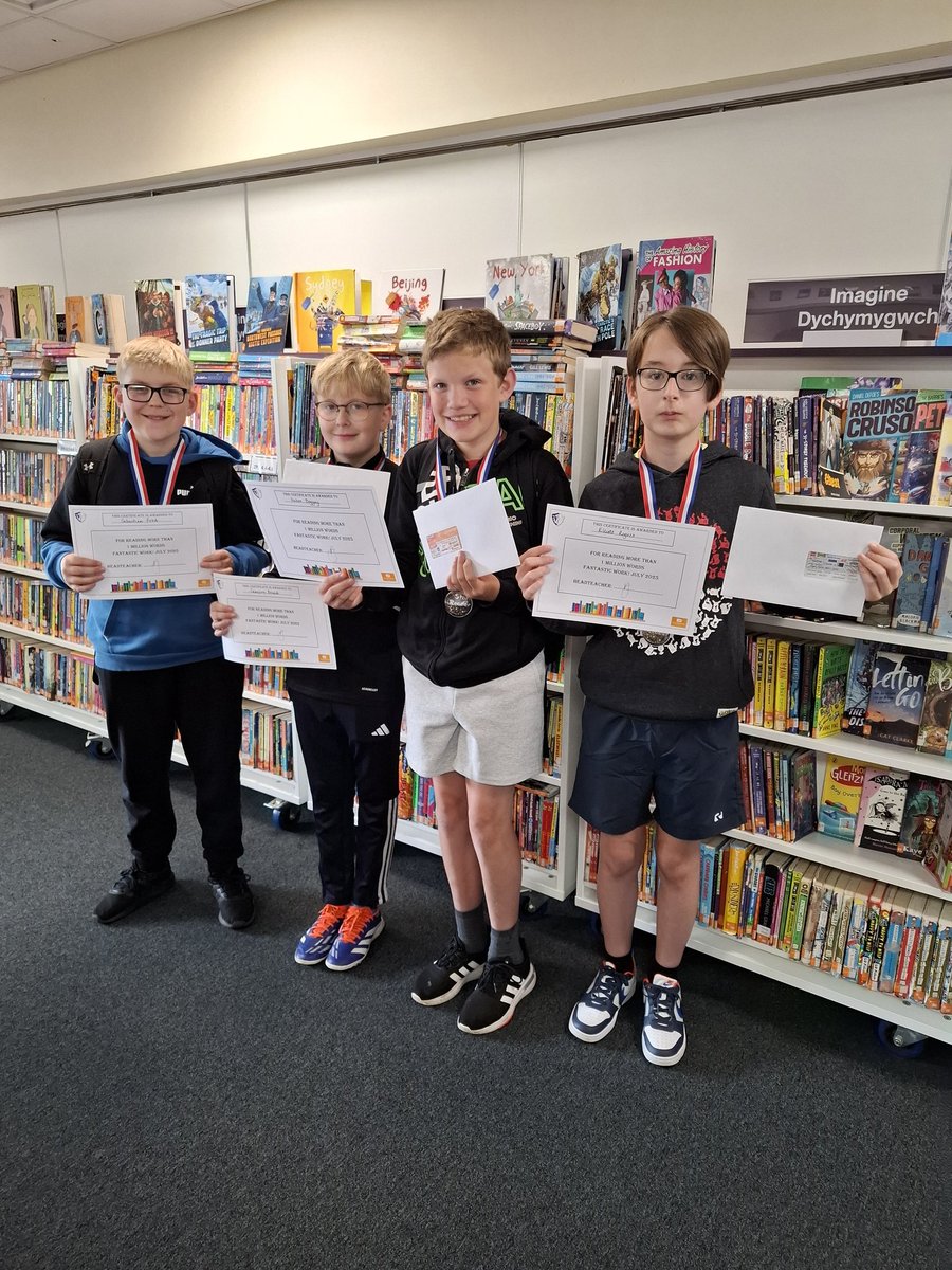 A huge congratulations to our year 7 Millionaire Readers. Your commitment and engagement is something to be proud of. Bendegedig. #keep reading 📚 #notinmissout <a href="/CwmbranHigh/">Cwmbran High School / Ysgol Uwchradd Cwmbran</a>