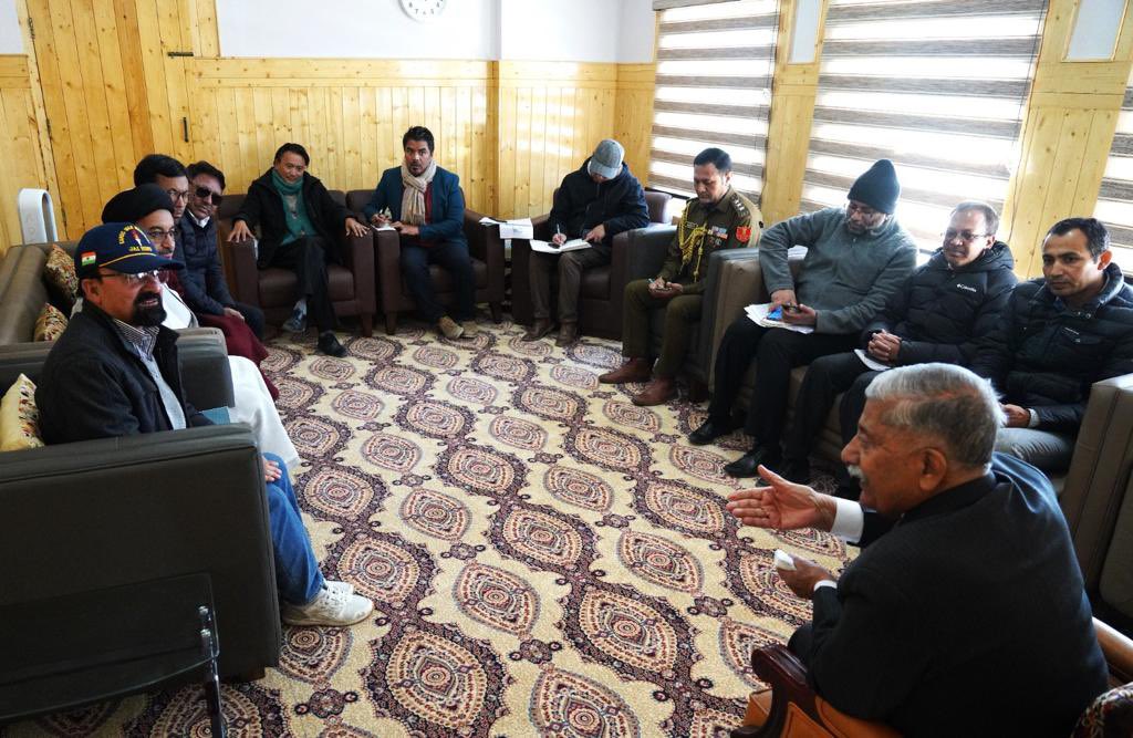 On behalf of the people of Kargil &amp; LAHDC Kargil, CEC Dr. Mohd Jaffer Akhoon extends heartfelt gratitude to Hon’ble Ex-LG Brig. (Dr.) B.D. Mishra (Retd.) for his sincere &amp; inclusive service.

Warm wishes to him &amp; Smt. Neelam Mishra.

— CEC, LAHDC Kargil