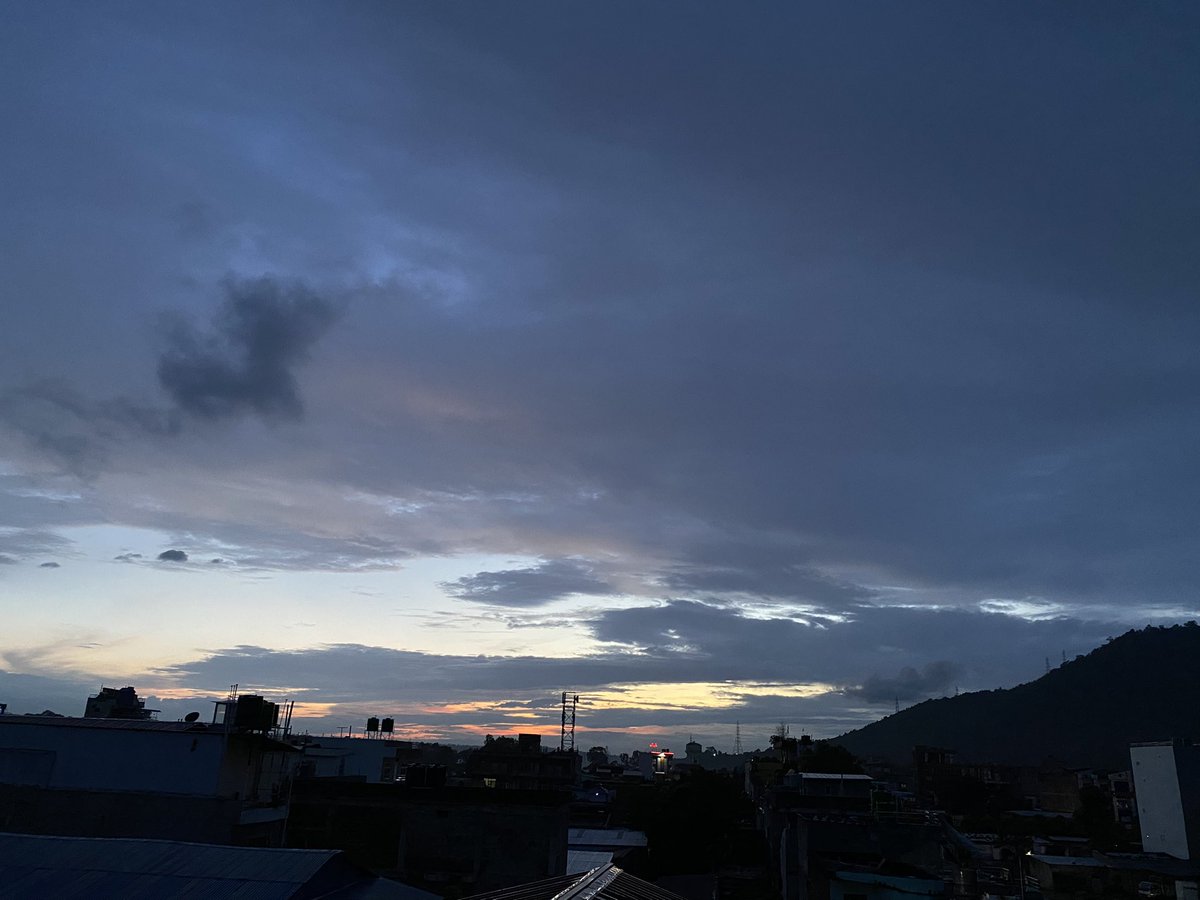 d_rinxen22's tweet image. #Latenightwork!