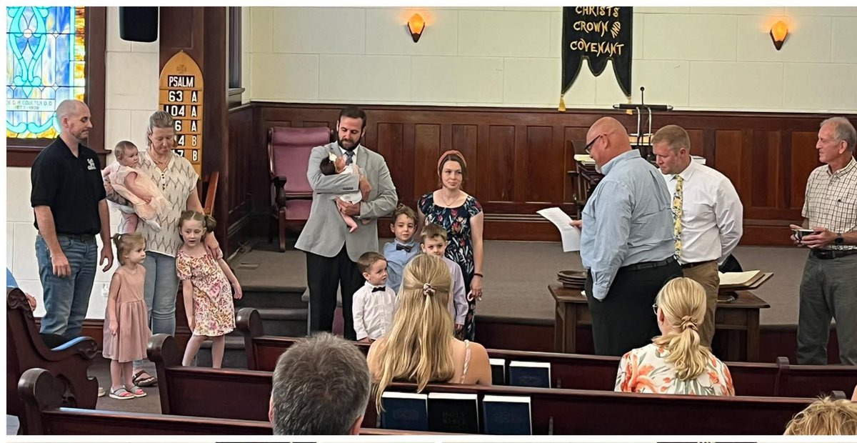 Puritan1646's tweet image. Last Lord's Day, our youngest received the sacrament of Baptism. Blessed to be a father to four young Christians!
