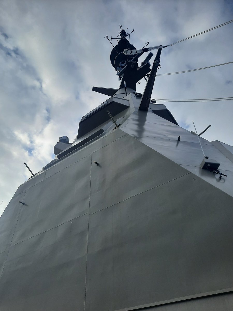 D__Mitch's tweet image. Aboard Kimon (F601), the first FDI HN frigate for Greece during her sea trials in France! This marks the first new frigate for @navygr in nearly three decades. Designed by @navalgroup, Kimon stands out not only for her cutting-edge capabilities across all domains of warfare but…