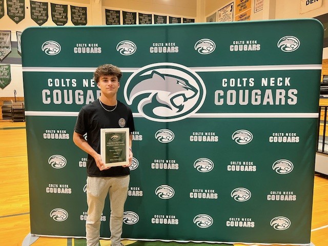 2025 Senior Athlete Awards: Green and Silver Award: Congratulations Miles Schneider! #CougarPride #CNHSSports
