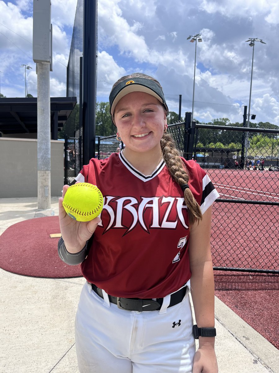 Kraze 2026 MS (@kraze2026_ms) on Twitter photo The whole team hit well all weekend but #7 <a href="/Emma_Nichole284/">Emma Edwards 2026</a> came in hot with a 2 run 💣 in G1 of bracket play! 💪🏻#heartofdixieexposure <a href="/ALKrazeSB/">AL Kraze Softball</a> The whole team hit well all weekend but #7 <a href="/Emma_Nichole284/">Emma Edwards 2026</a> came in hot with a 2 run 💣 in G1 of bracket play! 💪🏻#heartofdixieexposure <a href="/ALKrazeSB/">AL Kraze Softball</a>