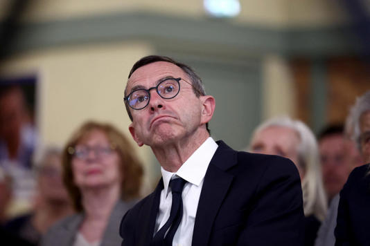 R_DeCastelnau's tweet image. Coucou les amis magistrats ! Eh bien dire que vous êtes laxissses avec les délinquants, c’est rien que des menteries. Carrément de la calomnie !
Parce qu’en vrai, comment que vous êtes pas trop impitoyables. Plus que Bukele !
Tiens un exemple : deux gars regardaient passer le…