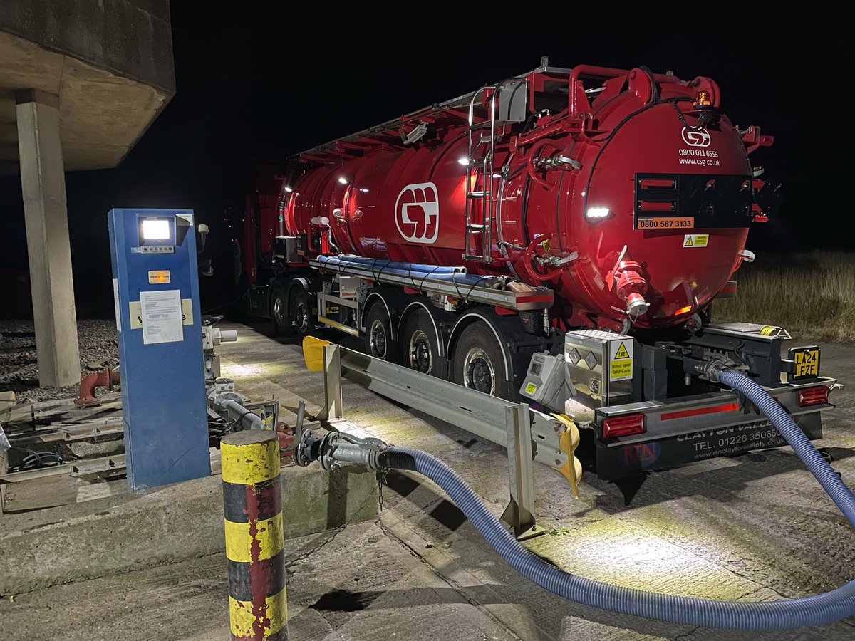 🏆 First Place for Your Waste! 🏆

Whilst some of the world's fastest cars &amp; drivers raced at the Silverstone F1 Grand Prix, our CSG tankers were at the event providing 24/7 sewage services for the Woodlands Campsite nearby 🏁

#WasteManagement #Silverstone2025 #PodiumPerformance