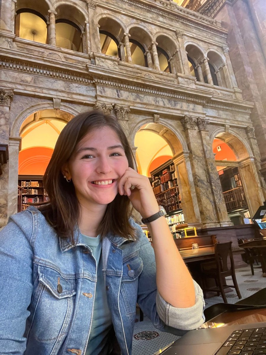 CofOHardWorkU's tweet photo. Senior journalism major Abigail Johnson is spending the summer in D.C. as an editorial intern at Townhall Media through the National Journalism Center—writing daily articles and gaining hands-on experience in journalism.
#HardWorkU #StudentInternship #CollegeoftheOzarks https://t.co/WhGwxN9h9z