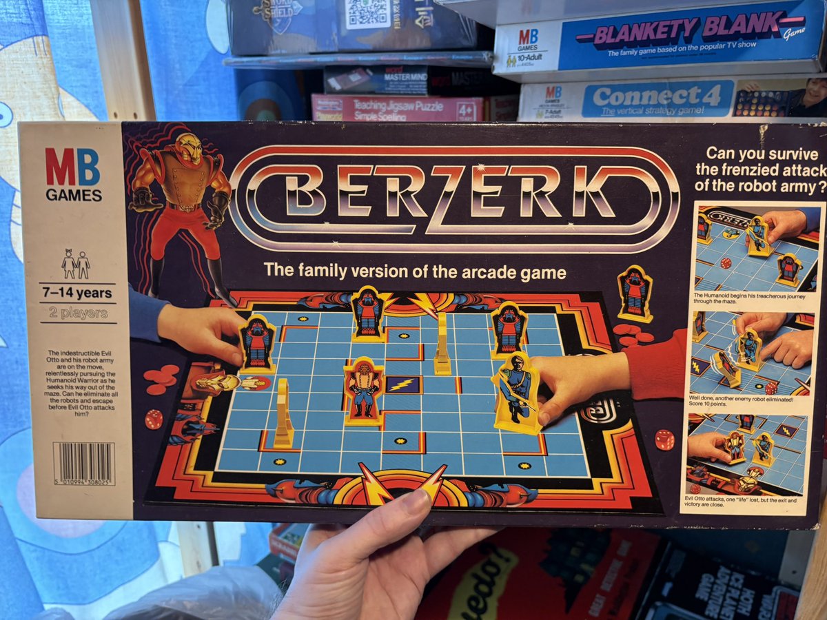 Reorganising my 80s board games, because I’m off work this week and my social life is nonexistent. 

Got close to 100 now, but these MB Arcade conversions are my faves.