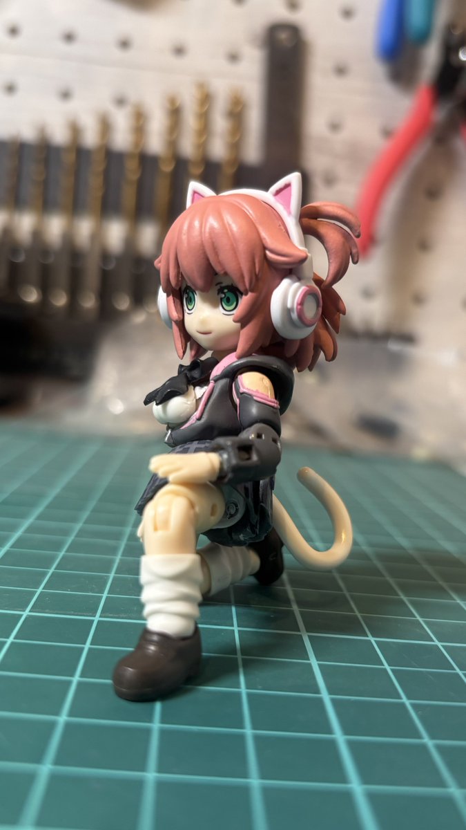 ガシャポンクエスト FYAOwTMaMAAeOcb.jpg