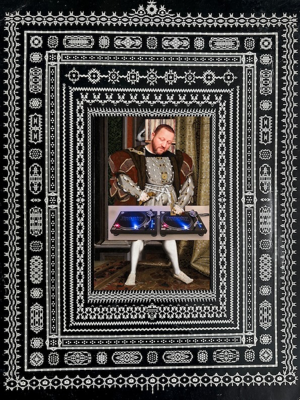 BrainAnalyser's tweet image. What do you think the future holds for the postcard? I am releasing my limited-edition postcards on @objktcom.  Will the postcard adapt and change to meet the needs of future generations? #tezostuesaday #DJMrThing #postcards