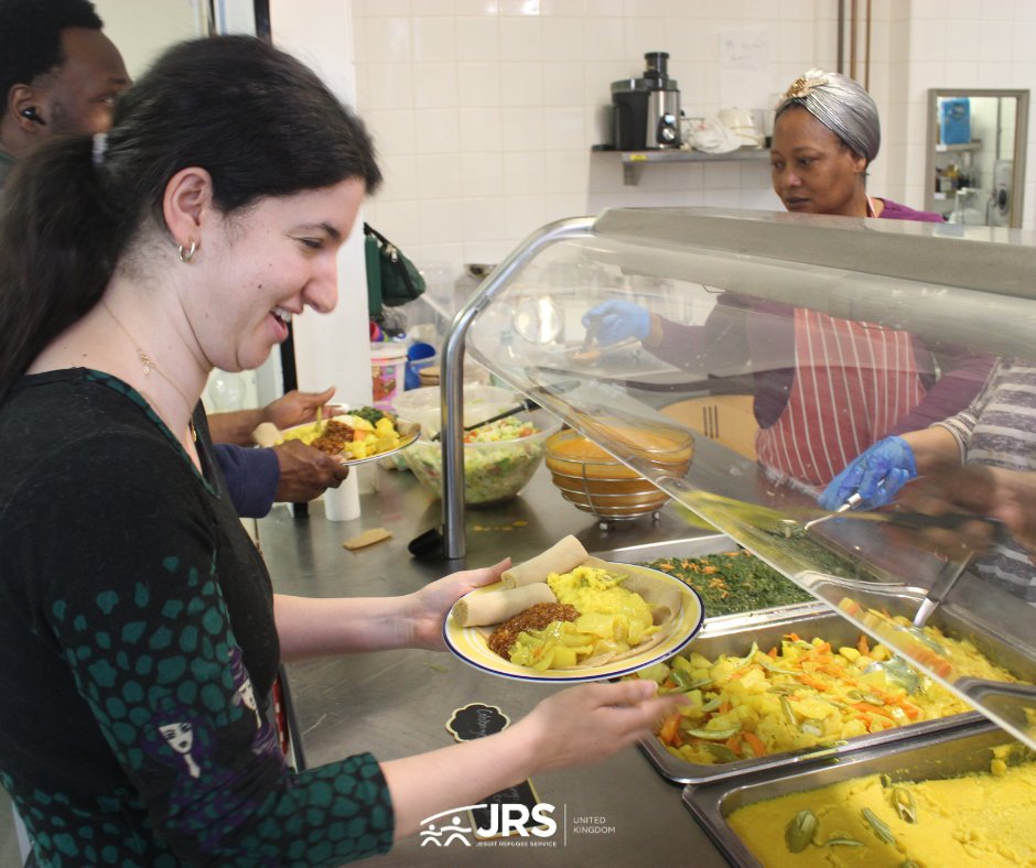 JRSUK's tweet image. Our social drop-in is full of warmth, connection and culture - and our latest one was no exception! 🍛💙 We shared delicious Eritrean & Ethiopian food with refugee friends, staff and volunteers. A reminder of the joy in sharing stories, meals and laughter.
