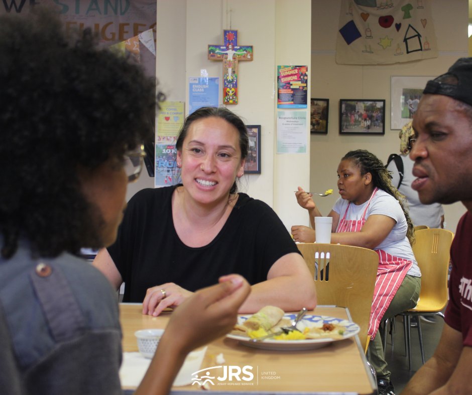 JRSUK's tweet image. Our social drop-in is full of warmth, connection and culture - and our latest one was no exception! 🍛💙 We shared delicious Eritrean & Ethiopian food with refugee friends, staff and volunteers. A reminder of the joy in sharing stories, meals and laughter.