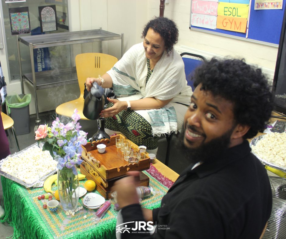 JRSUK's tweet image. Our social drop-in is full of warmth, connection and culture - and our latest one was no exception! 🍛💙 We shared delicious Eritrean & Ethiopian food with refugee friends, staff and volunteers. A reminder of the joy in sharing stories, meals and laughter.