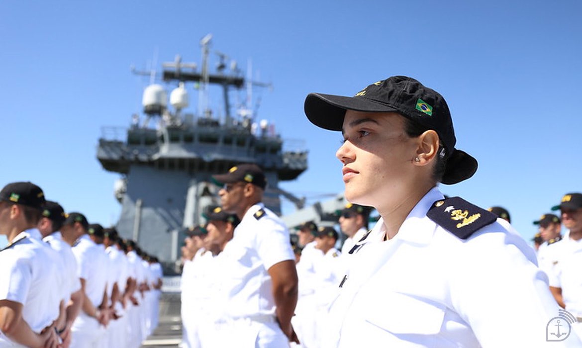 Presença feminina na Marinha: 45 anos de história.

Confira, em fotos e histórias, os marcos da participação das mulheres na Força, que hoje permite o ingresso em todos os Corpos e Quadros

➡️Saiba mais: agencia.marinha.mil.br