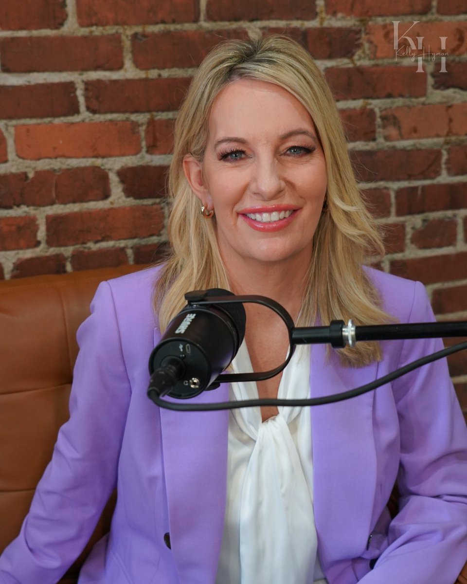 Kellyhyman1's tweet image. From breaking legal news to high-stakes trials, I provide expert analysis on some of the most talked-about cases in the country.
Now, all of my TV segments are available on my YouTube channel, so you can stay informed whenever and wherever! 🔗 bit.ly/421Wc6u…